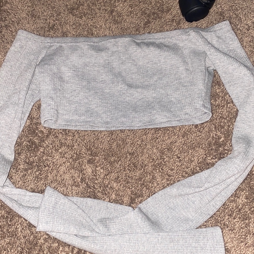 Stretchy sexy gray crop top